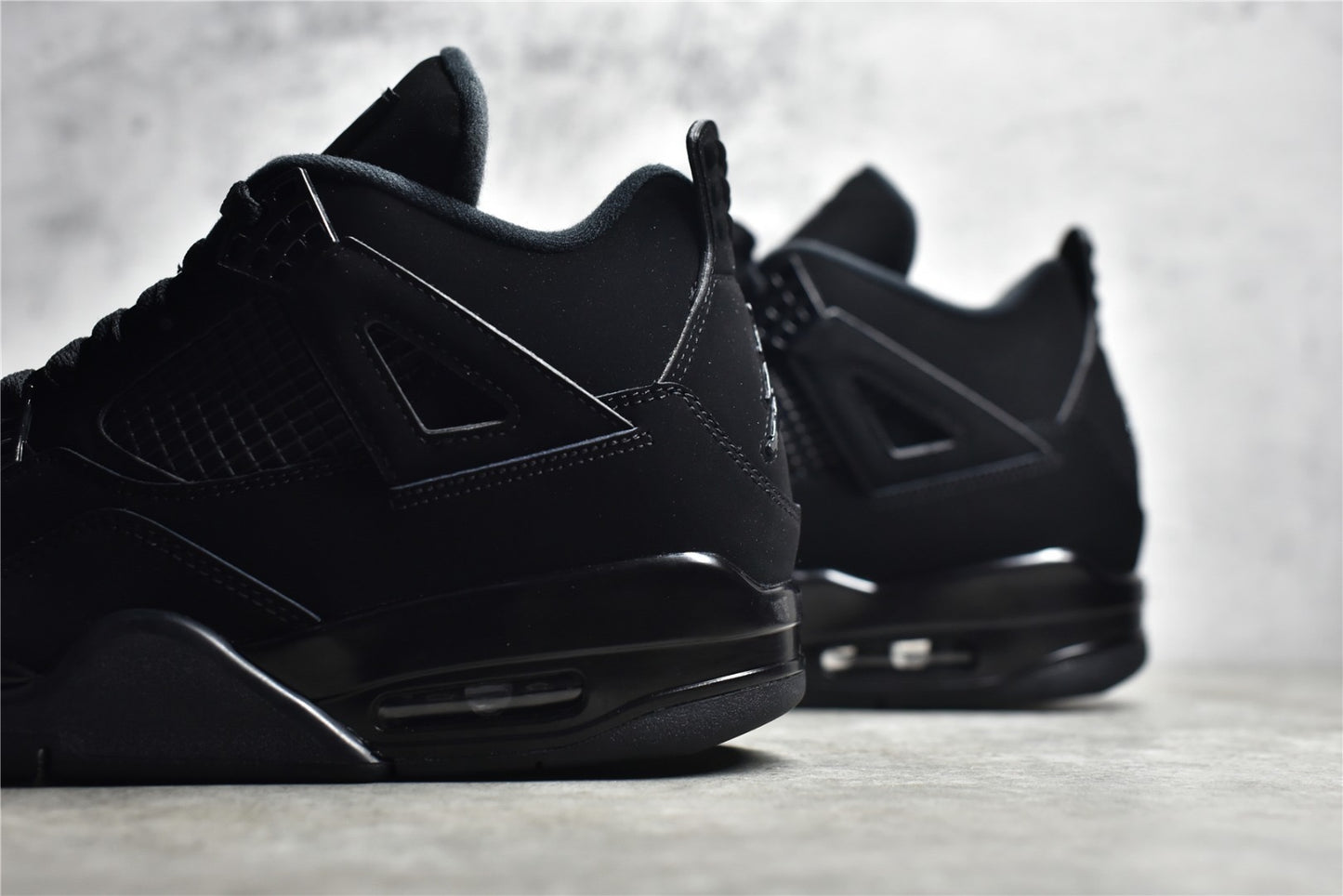 AJ4 Black Cat