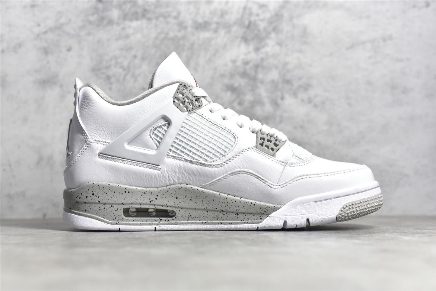 AJ4 White Oreo