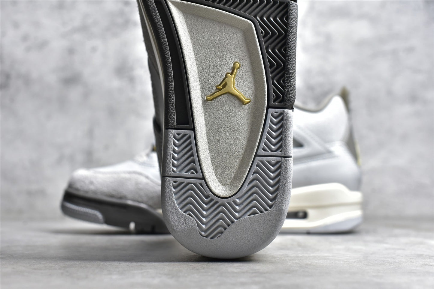 AJ4 Craft