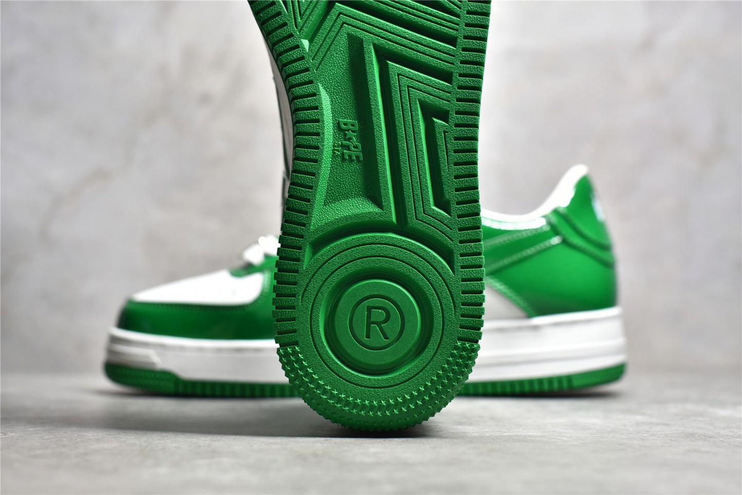 BAPESTA Green White