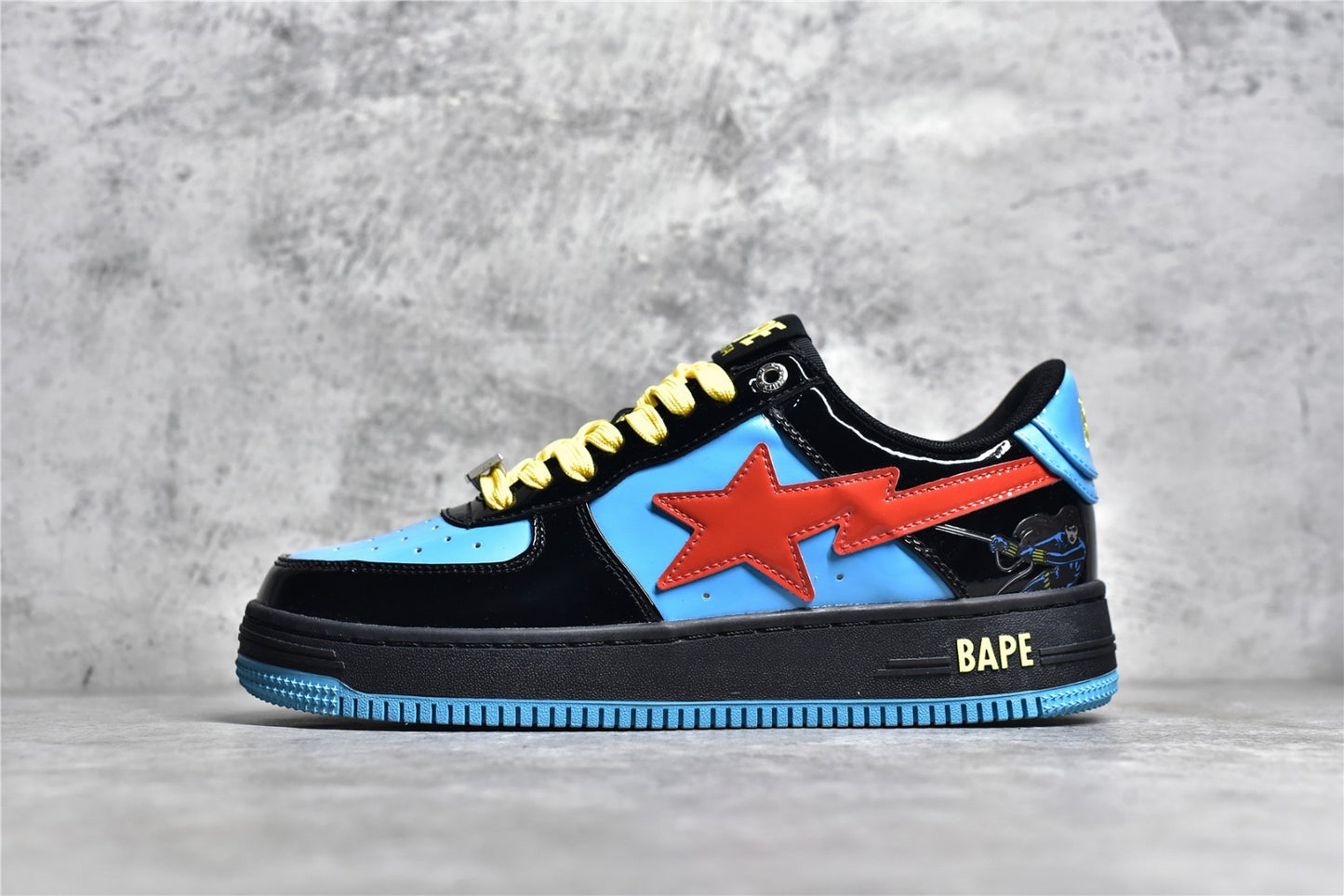 BAPESTA Black Widow