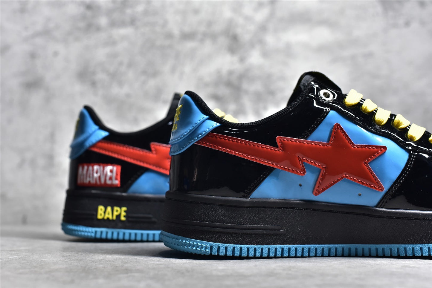 BAPESTA Black Widow