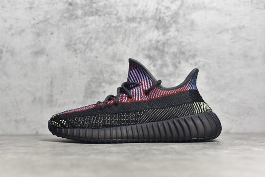 Yeezy 350 v2
