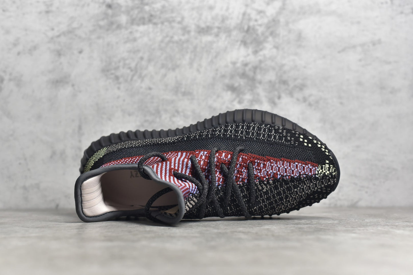 Yeezy 350 v2