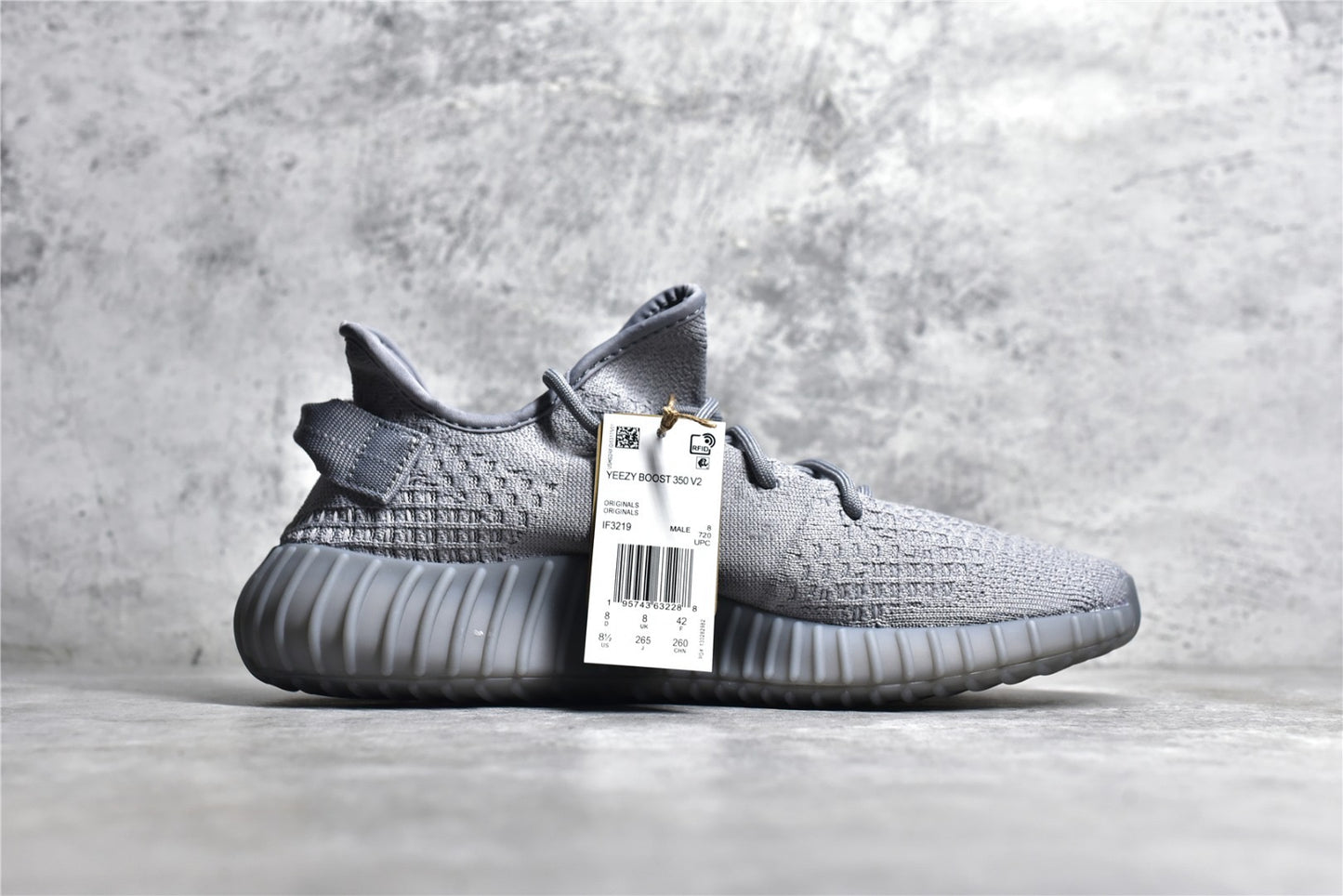 Yeezy 350 v2