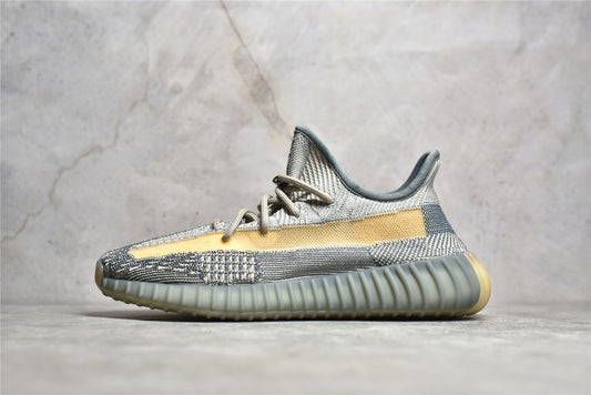 Yeezy 350 v2