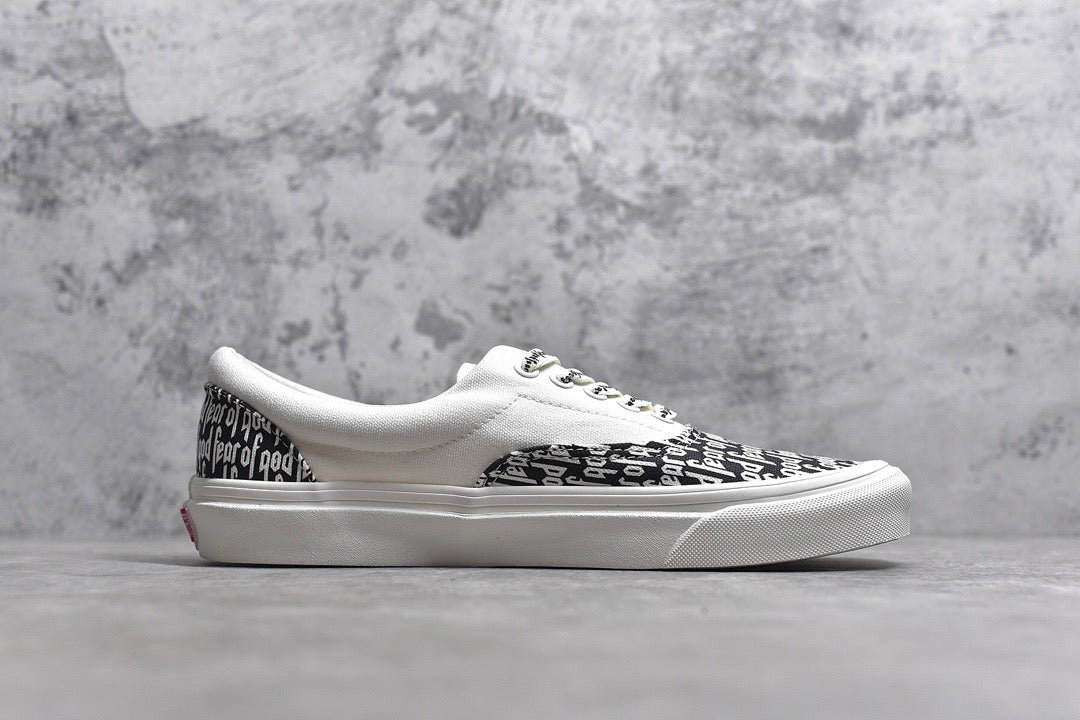 Vans Ear 95 White Black