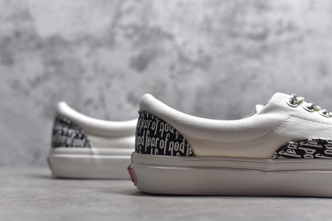 Vans Ear 95 White Black