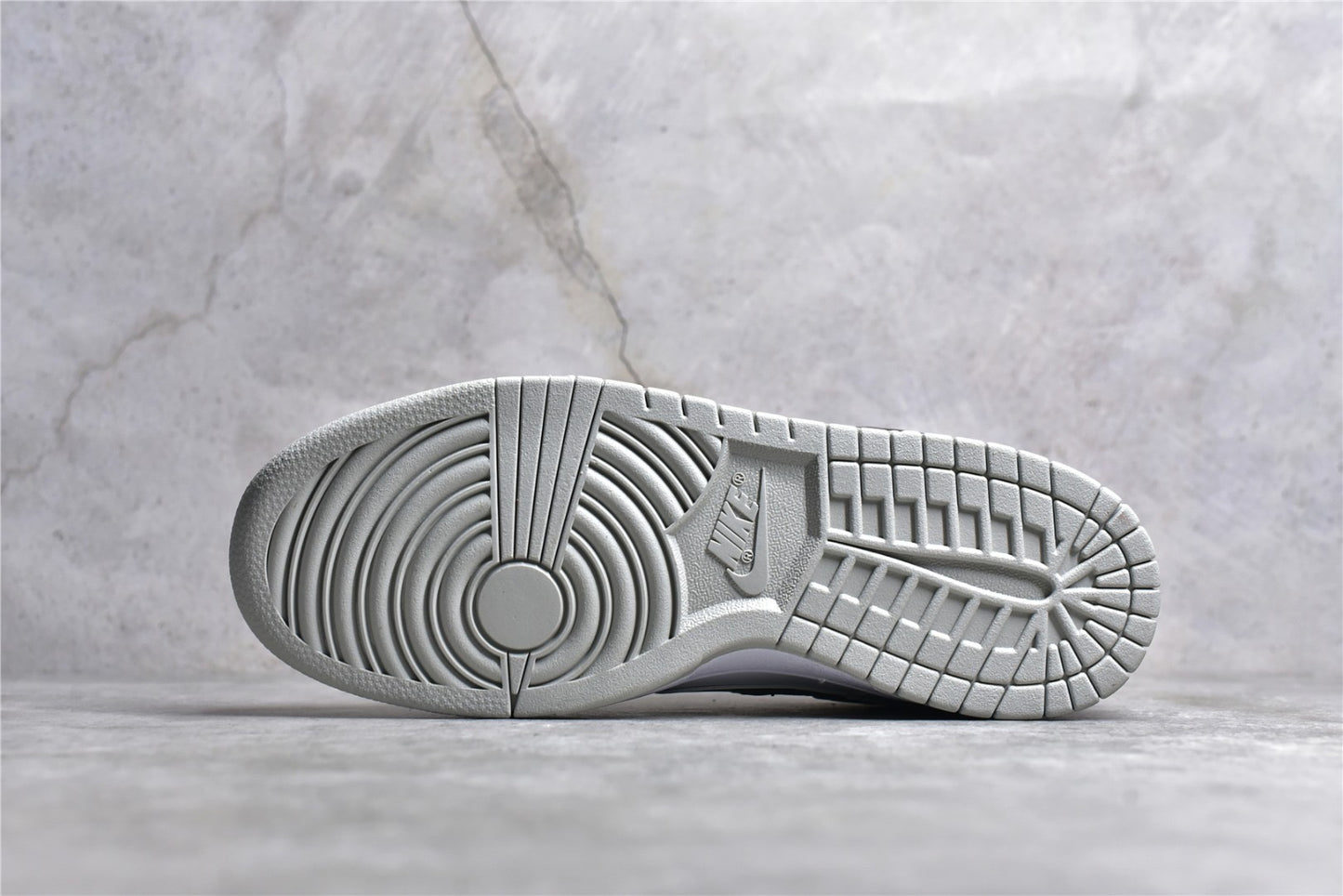 Dunk Low Jackpot Lottery Grey