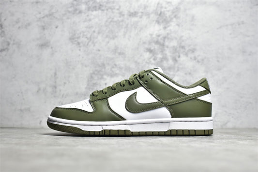 Dunk Low Medium Olive
