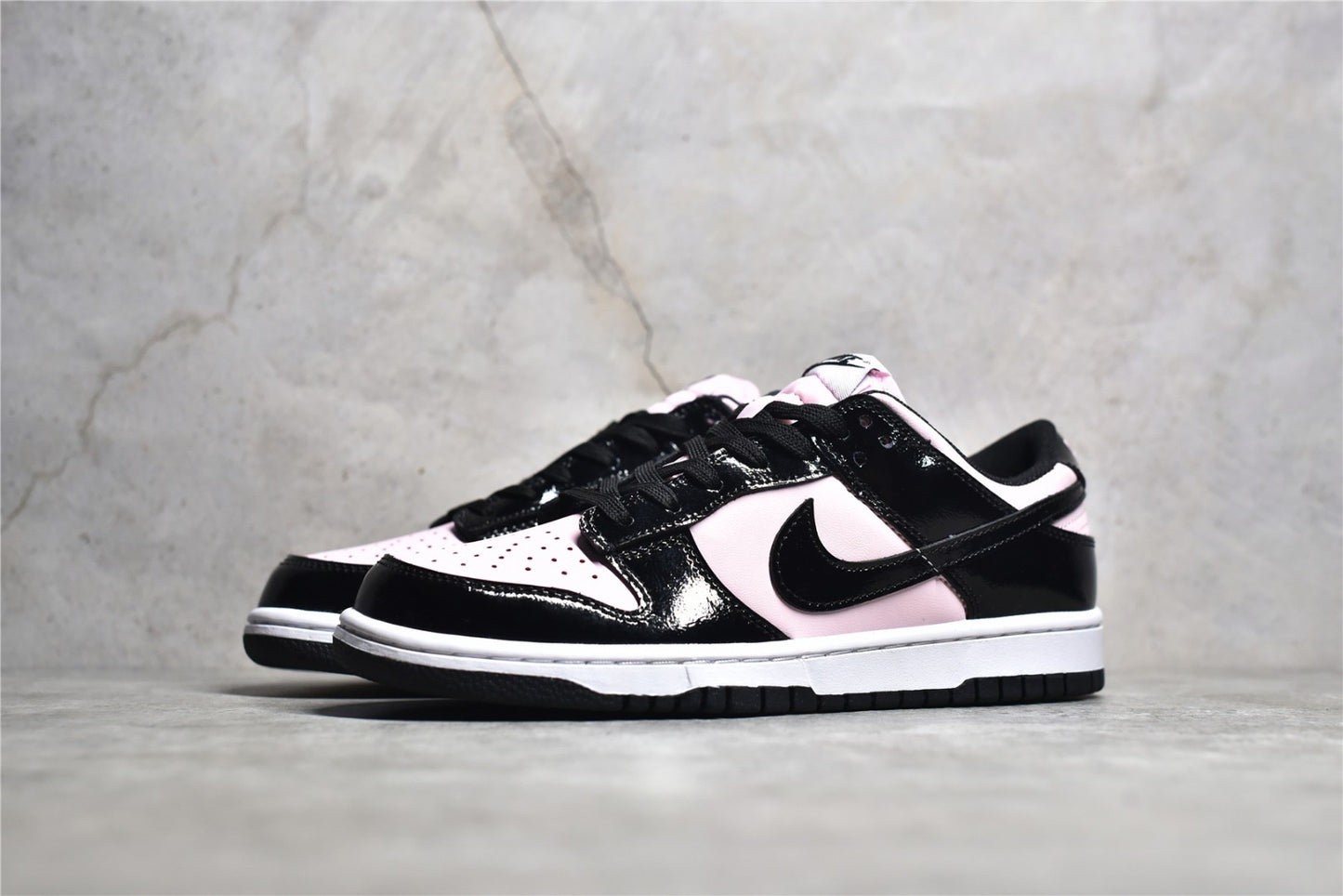 Dunk Low Pink Foam Black