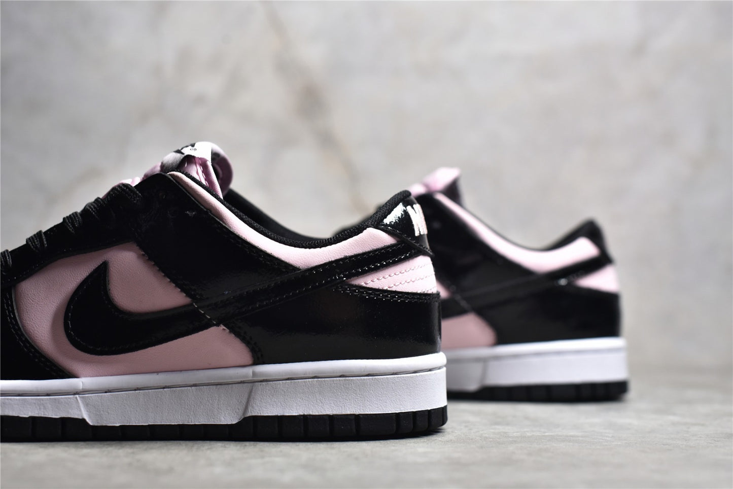 Dunk Low Pink Foam Black