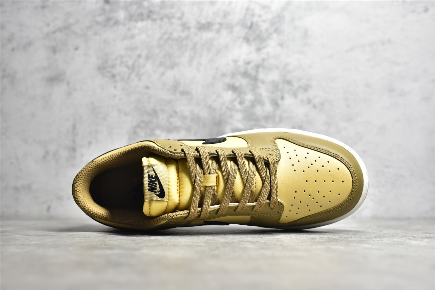 Dunk Low Dark Driftwood